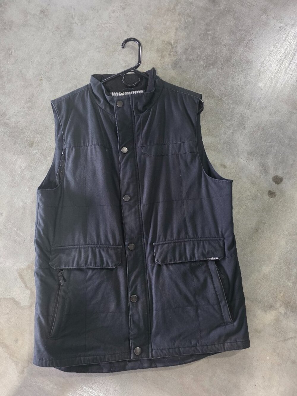 Volcom Vest - mens - SIZE MEDIUM